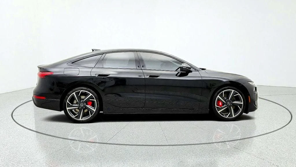 Used 2025 Mythos Black Metallic Audi Premium Plus quattro w/ Black Optic Pkg & S Beam image 4