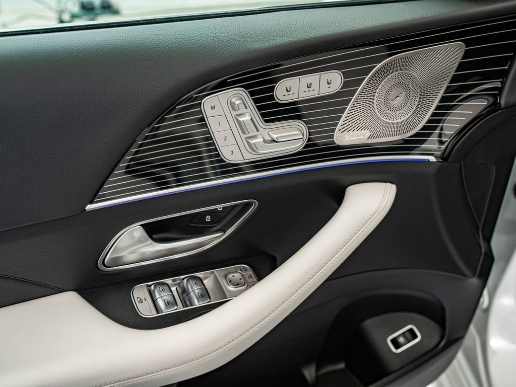 New 2026 Polar White Mercedes-Benz GLE 450 Coupe image 16