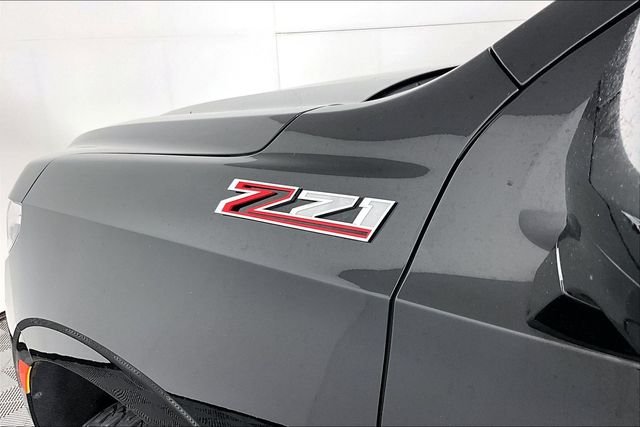 Used 2023 Black Chevrolet Z71 image 22