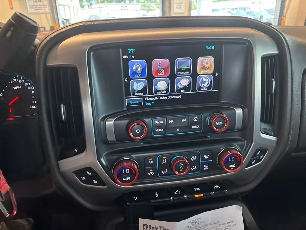 Used 2018 Red GMC SLT image 34