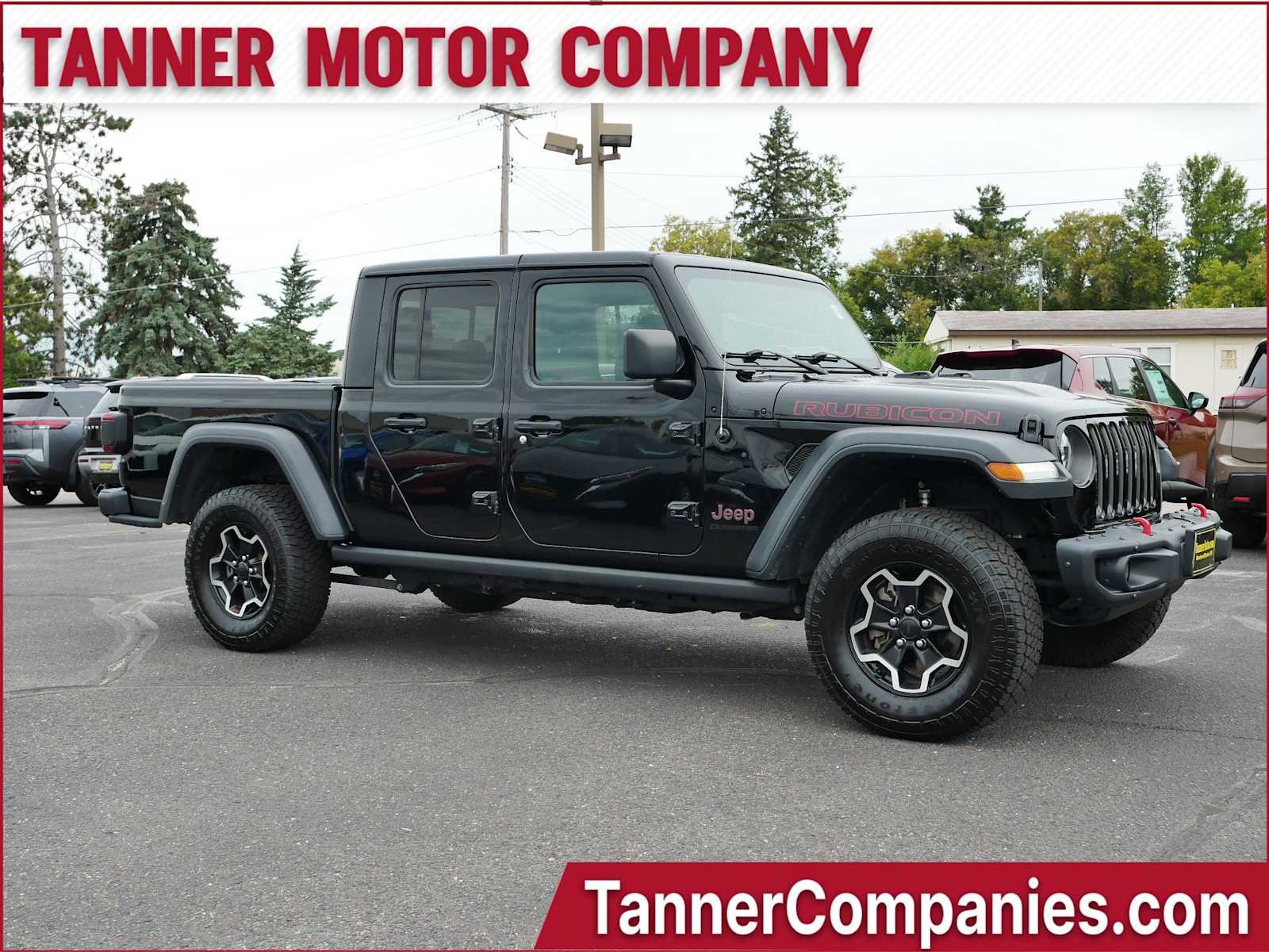 Black Clearcoat 2021 Jeep Gladiator Rubicon Crew Cab 4WD Pickup Truck Four-Wheel Drive 8-Speed Automatic