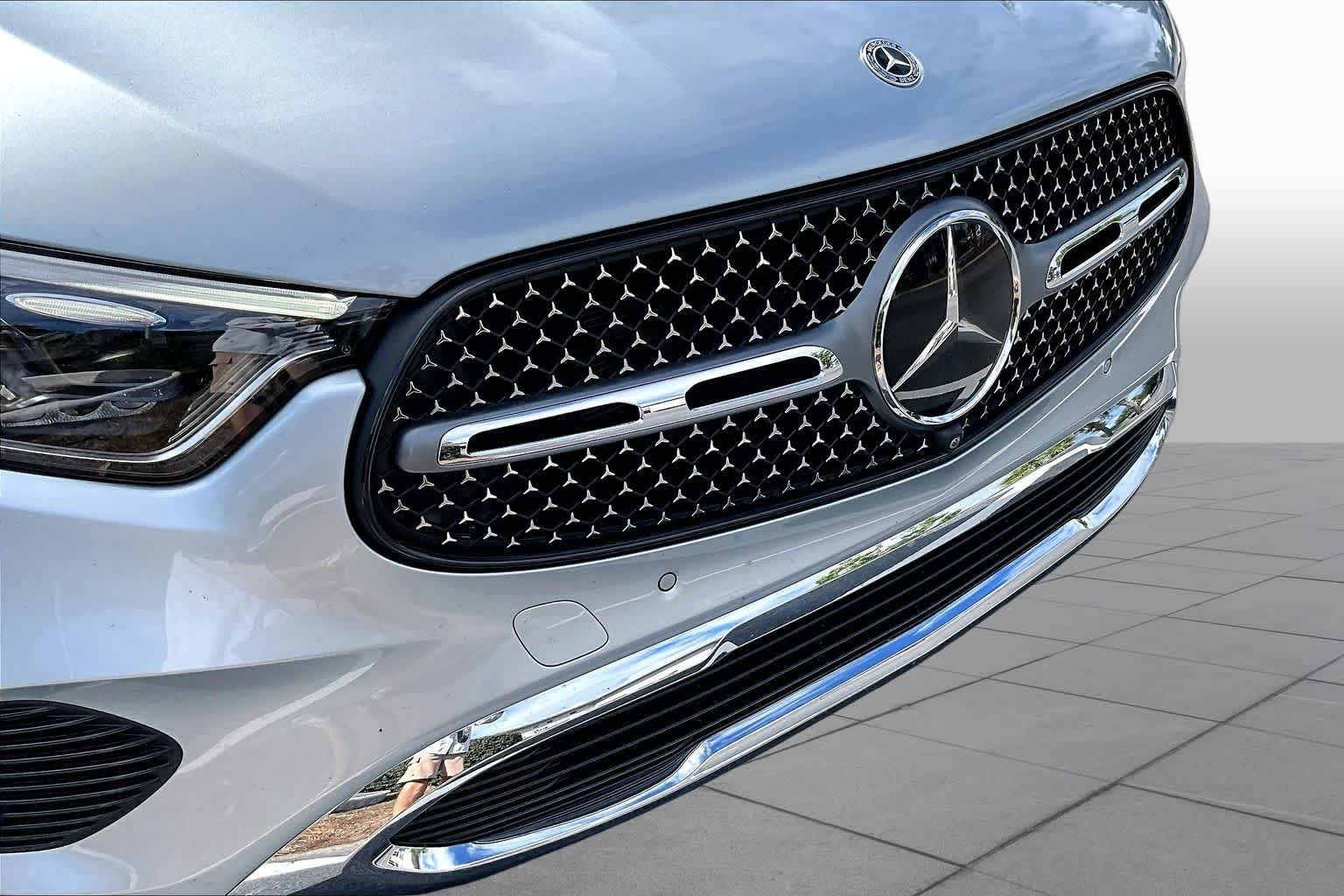 Certified Used 2025 Cirrus Silver Metallic Mercedes-Benz GLC 300 image 30
