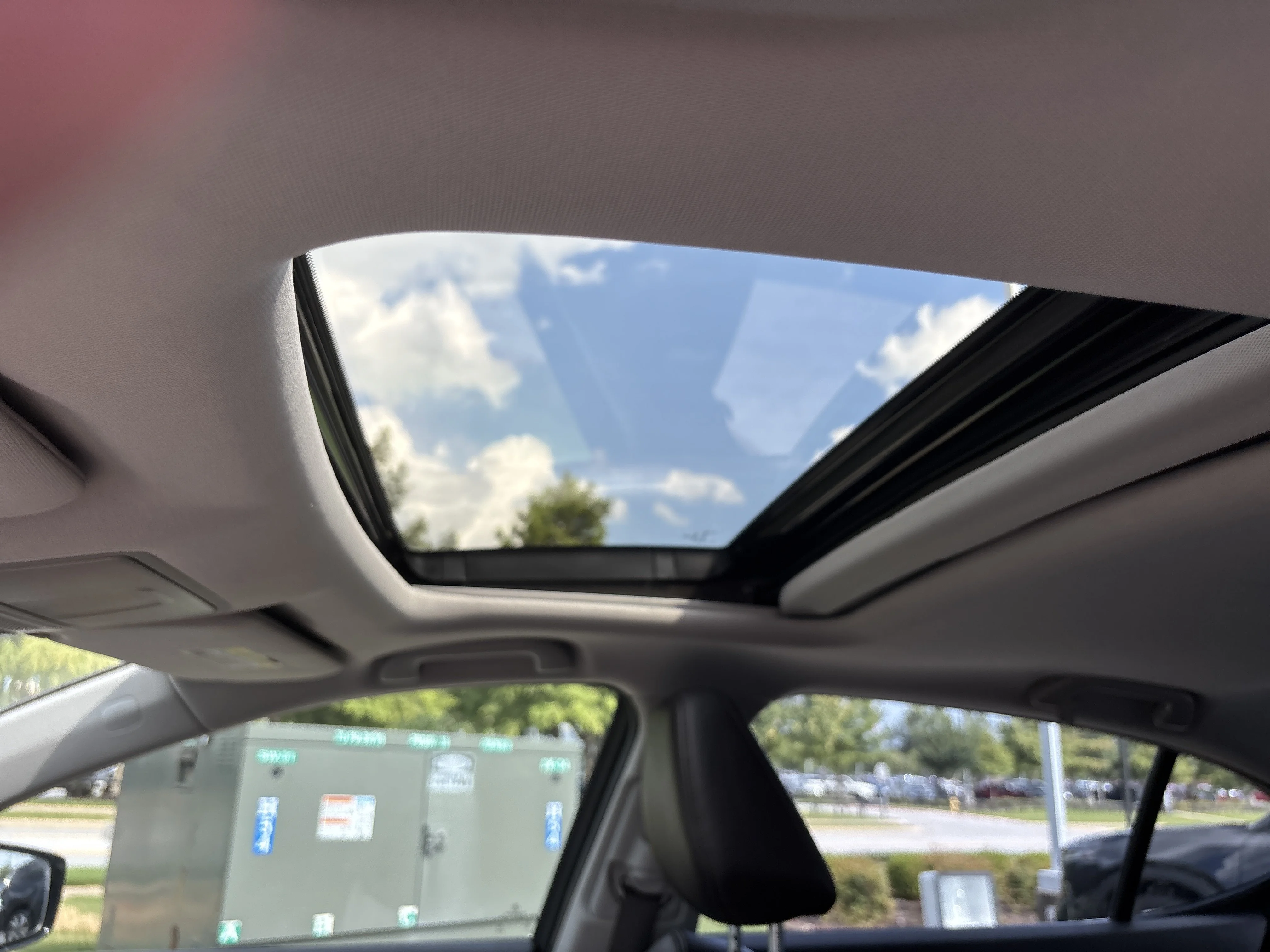 Used 2015 White Acura Base image 16