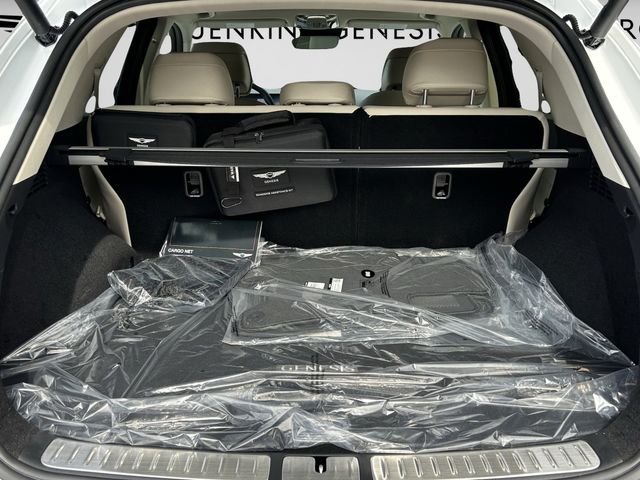 New 2026 White Genesis 2.5T Select image 14