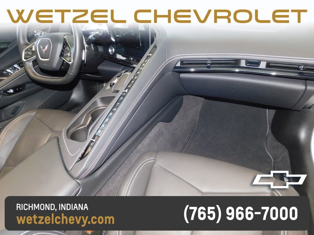 Used 2023 Arctic White Chevrolet 2LT image 16