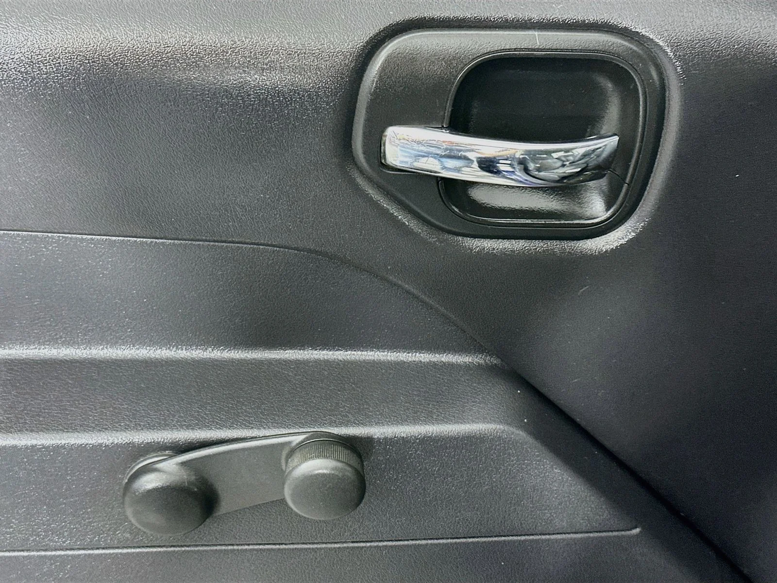 Used 2017 Blue Jeep Sport image 15