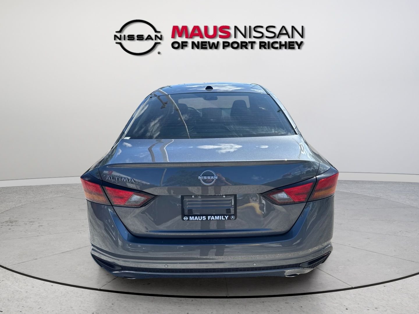 New 2026 Gray Nissan 2.5 SV image 7