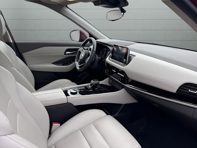 Used 2023 Red Nissan SL image 16