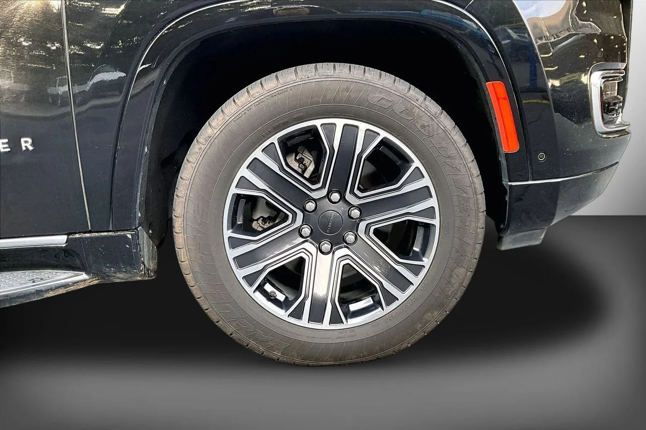 Certified Used 2024 Black Jeep Series II image 33