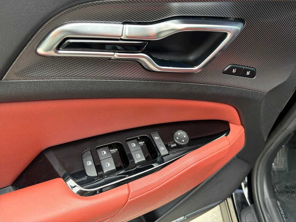 2023 Kia Sportage SX - Photo 17