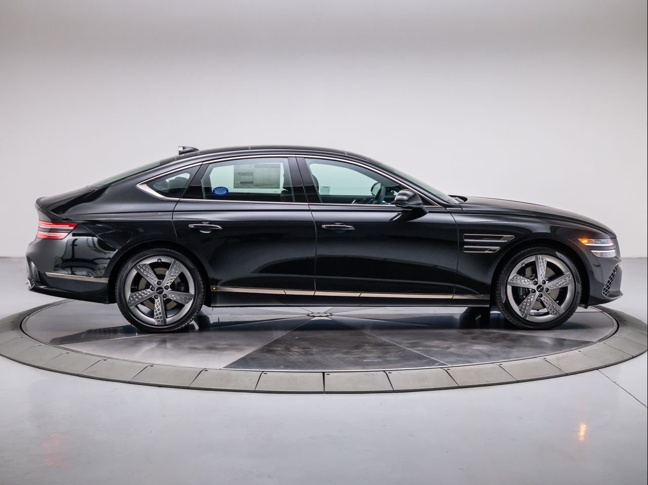 New 2026 Vik Black Genesis 3.5T SPORT PRESTIGE image 6