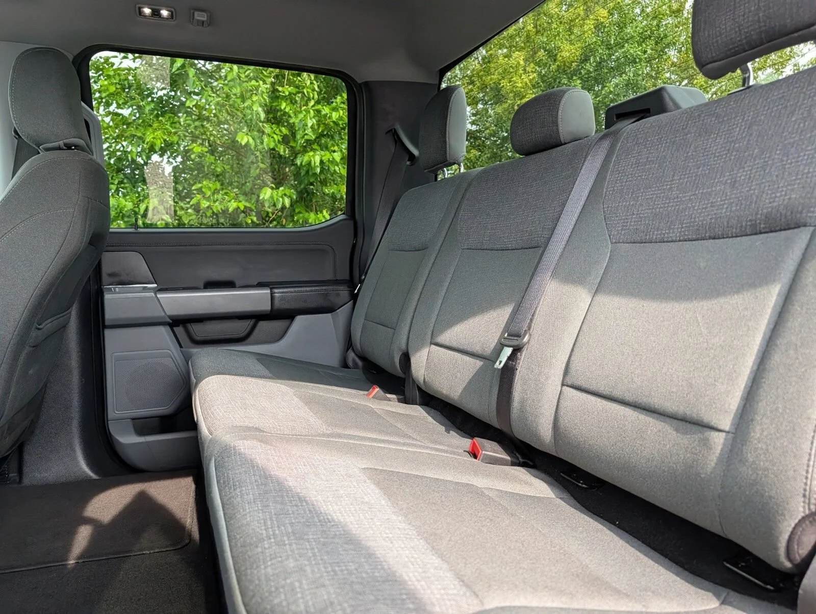 Used 2024 Black Ford XLT image 21