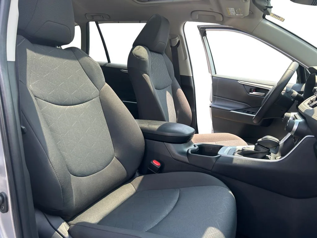 Used 2025 Silver Toyota XLE image 26