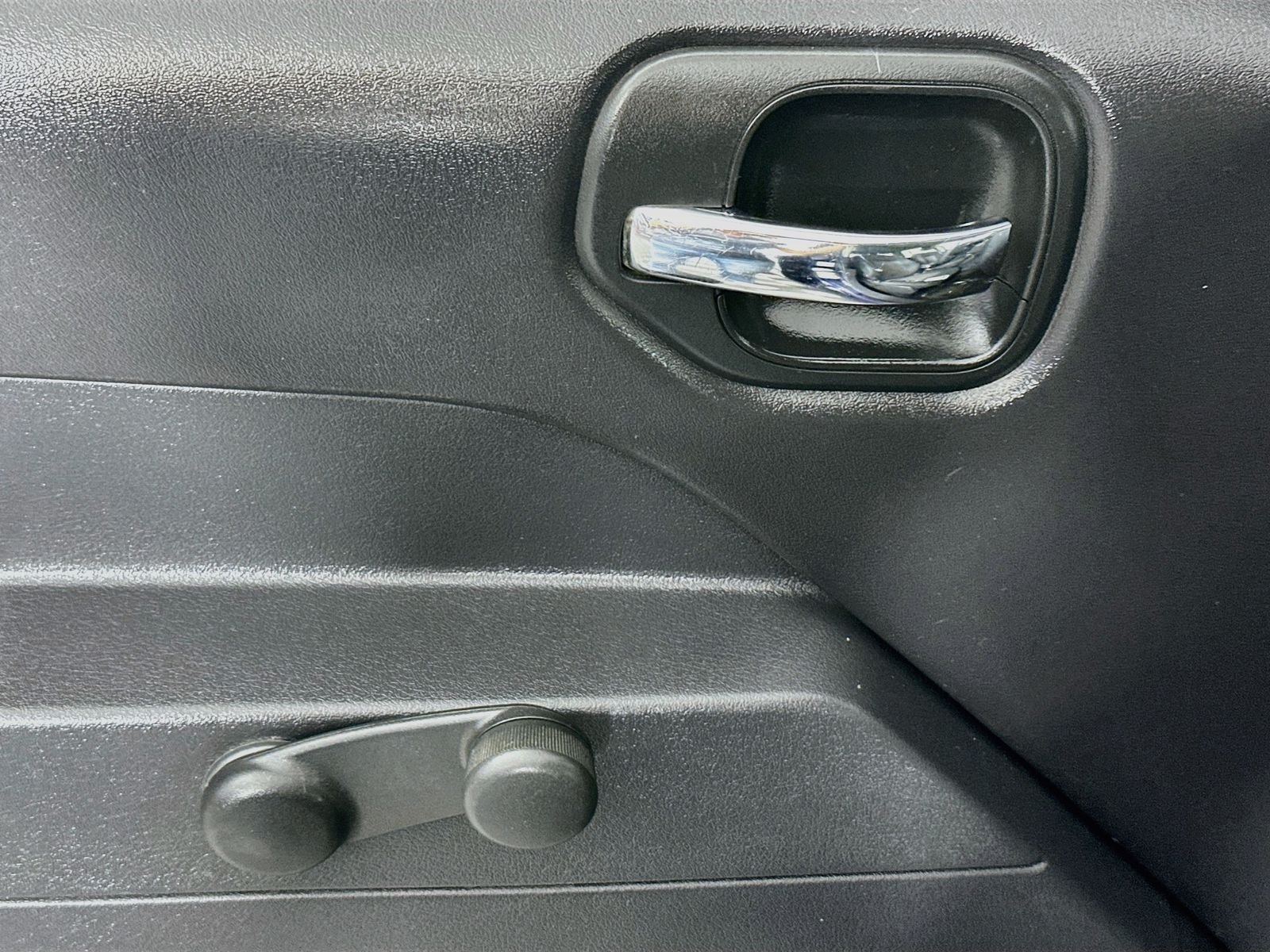Used 2017 True Blue Pearlcoat Jeep Sport image 15