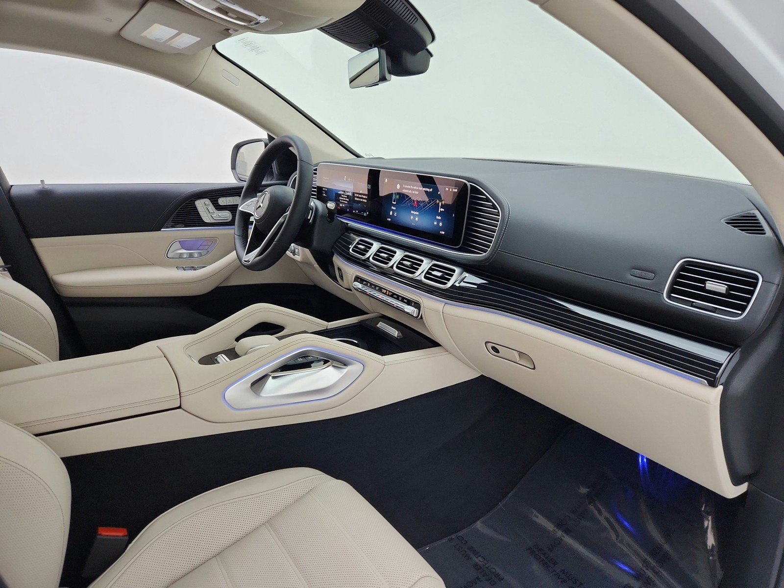 Certified Used 2026 Polar White Mercedes-Benz GLE 450 image 25