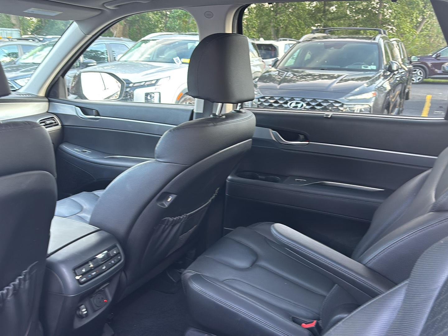 Used 2020 Sierra Burgundy Hyundai SEL image 16