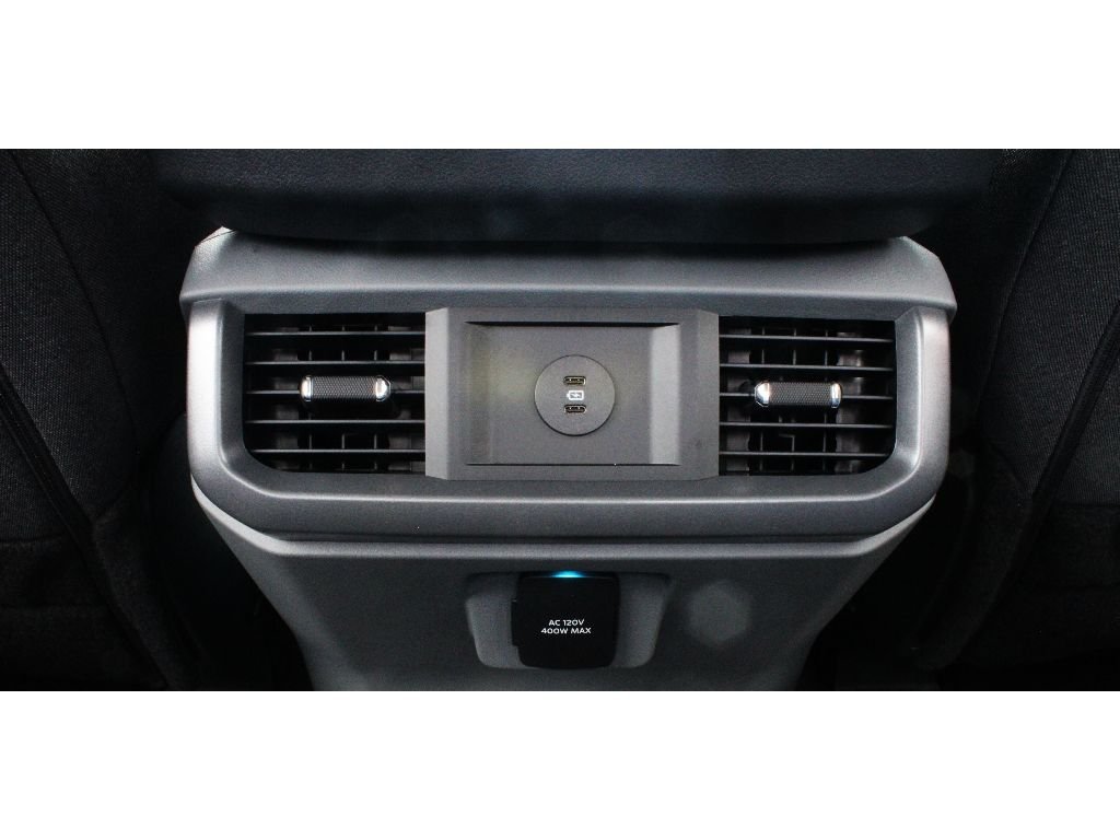 New 2026 Avalanche Ford XLT image 16