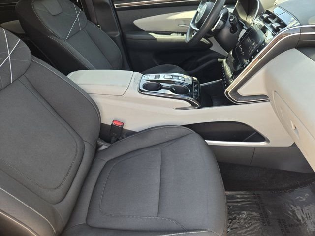 Used 2022 Quartz Hyundai Blue image 13