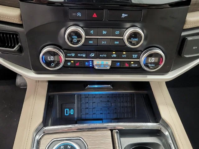 Used 2024 White Ford Limited image 39