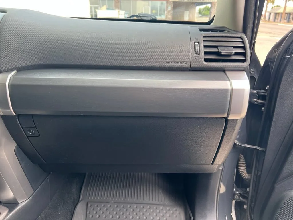 Used 2024  Toyota SR5 image 32