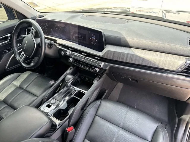 Used 2024 Black Kia SX image 28