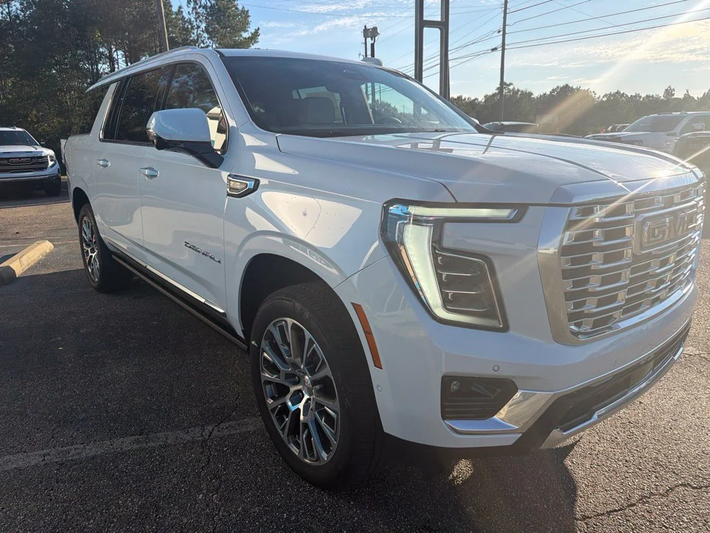 New 2026 Glacier White Tricoat GMC Denali image 7
