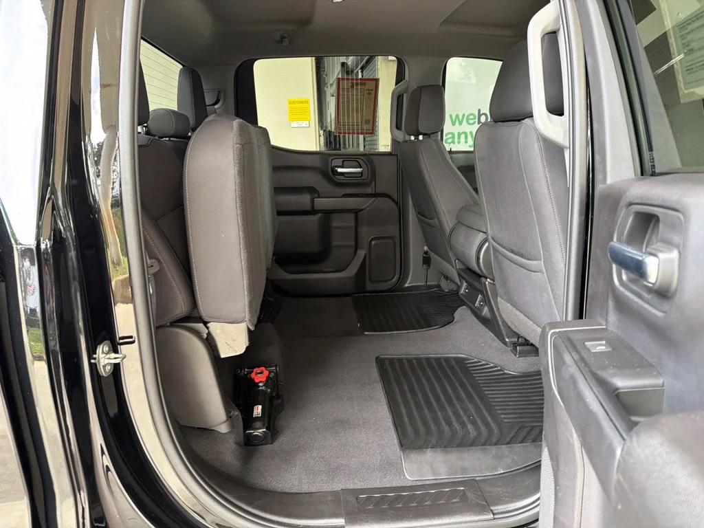 Used 2023 Black Chevrolet Custom image 28