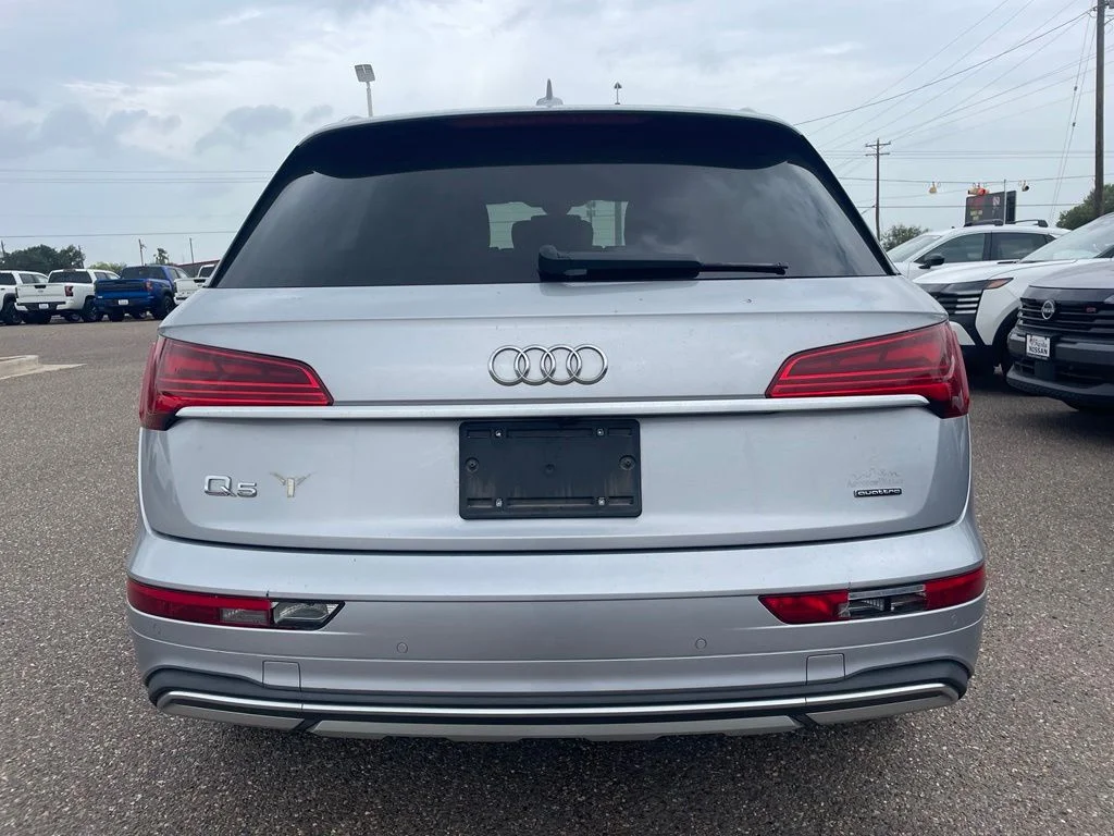 Used 2022 Silver Audi 40 Premium image 6