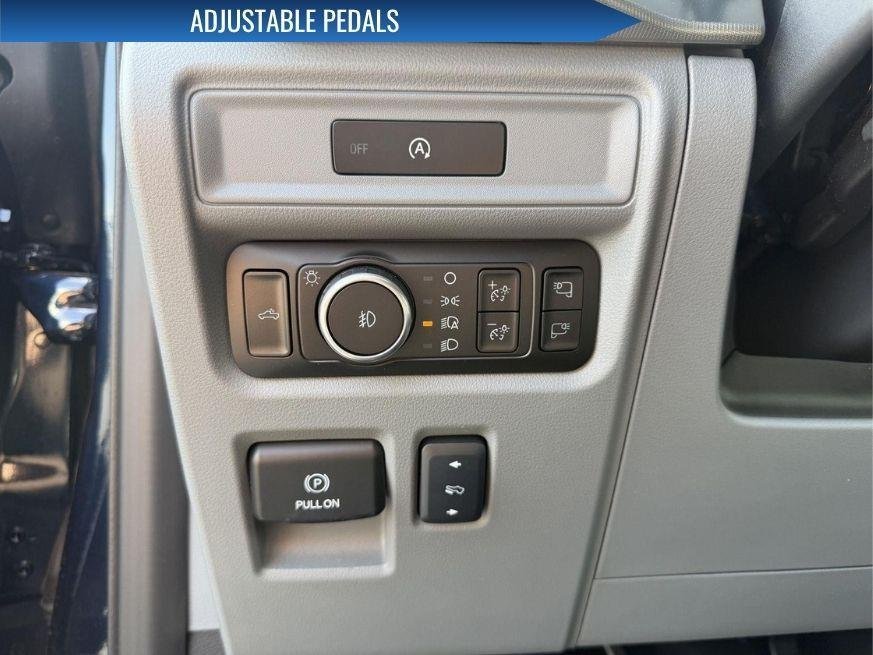 Used 2025 Antimatter Blue Metallic Ford LARIAT image 17