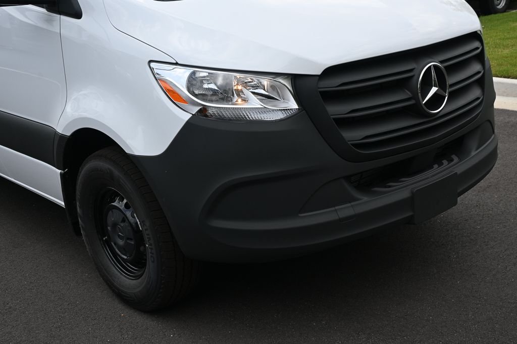 New 2026 Arctic White Mercedes-Benz  image 31