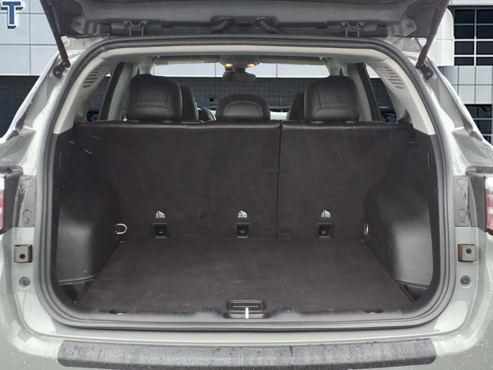 Used 2022 Sting-Gray Clearcoat Jeep Trailhawk image 6