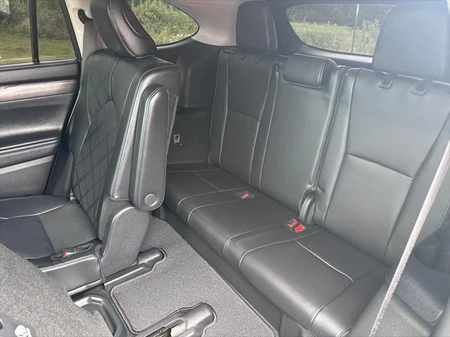 2024 Toyota Highlander Platinum - Photo 37
