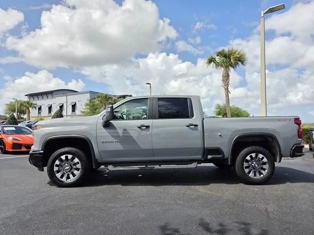 Used 2025 Gray Chevrolet Custom image 3