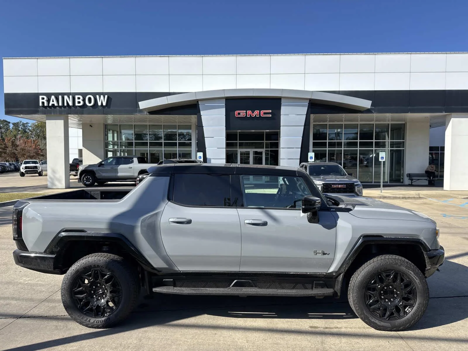 2026 GMC Hummer EV 2X's photo