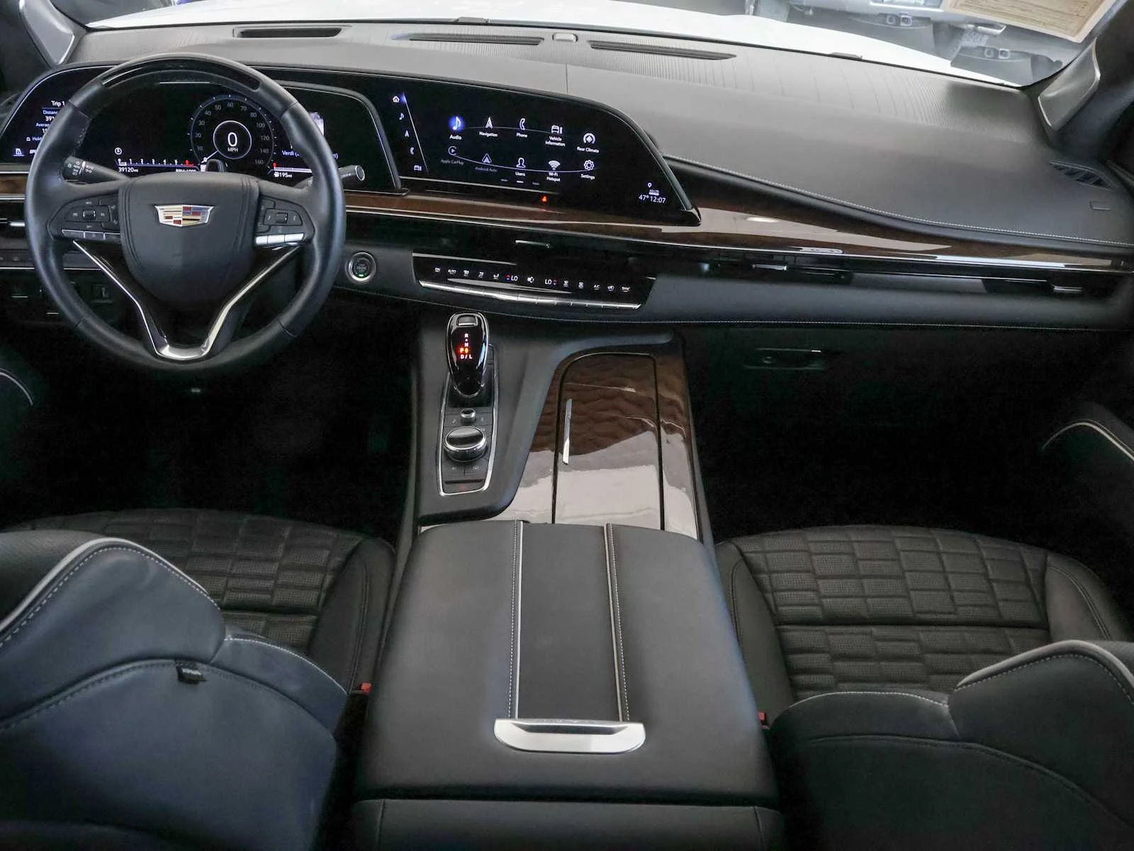 2023 Cadillac Escalade Premium Luxury Platinum - Photo 17