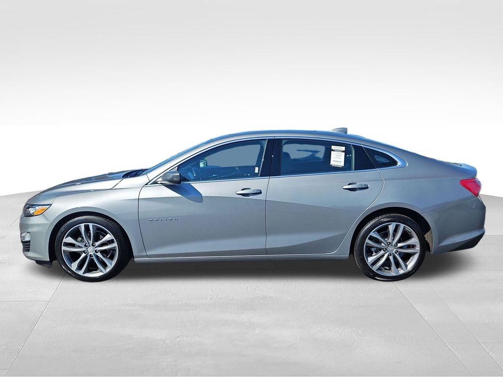 Used 2023 Gray Chevrolet LT image 2