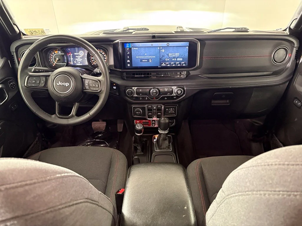 Used 2025 Black Jeep Rubicon image 33