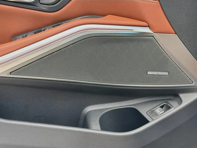 New 2027 Skyscraper Grey Metallic BMW Competition xDrive image 24