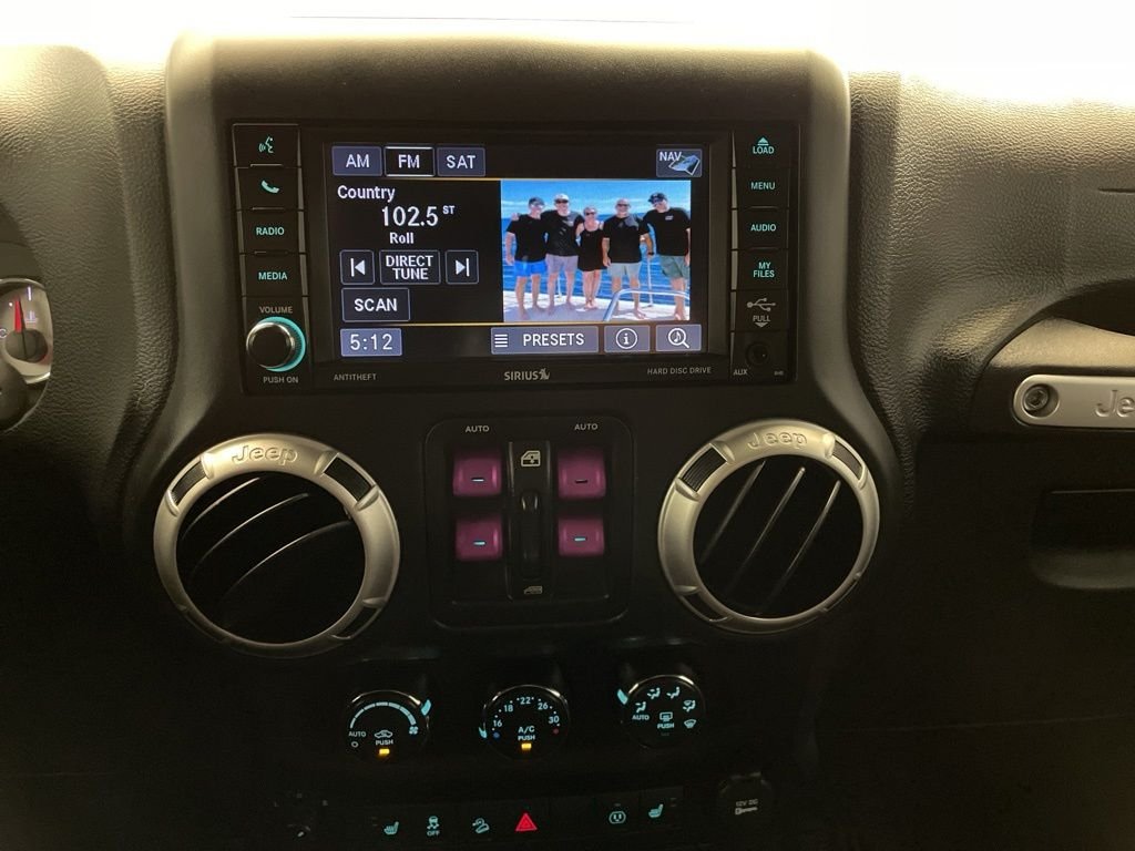 Used 2016 Gray Jeep Unlimited Rubicon image 14