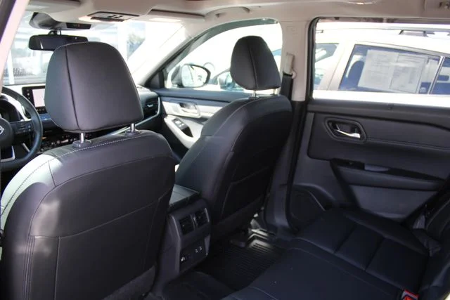 Used 2024 Black Nissan SL image 16