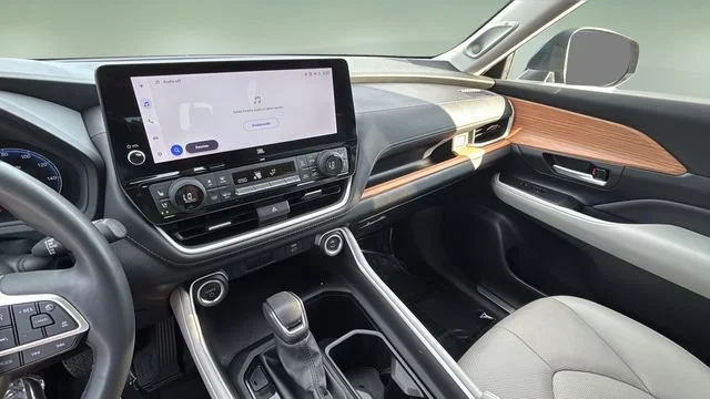 2024 Toyota Grand Highlander Limited - Photo 24