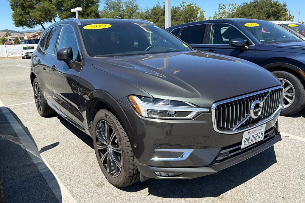 Used 2019 Volvo XC60 Inscription with VIN LYV102DL3KB384673 for sale in Morgan Hill, CA