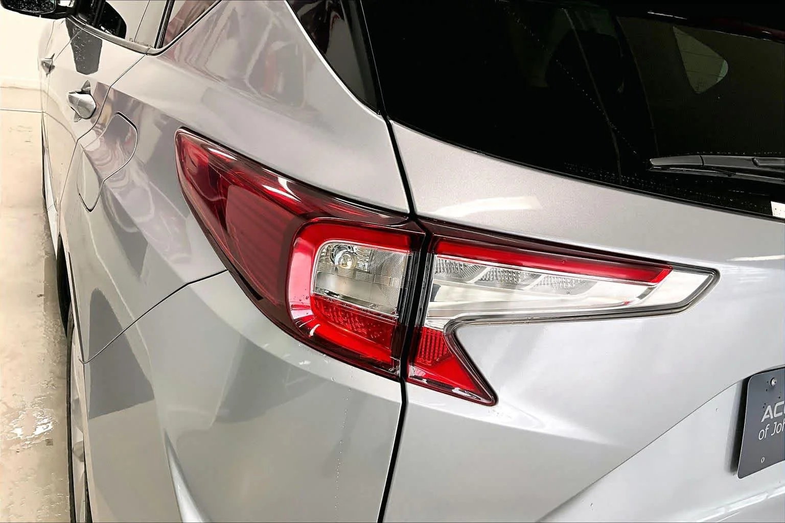 Used 2019 Lunar Silver Metallic Acura  image 29