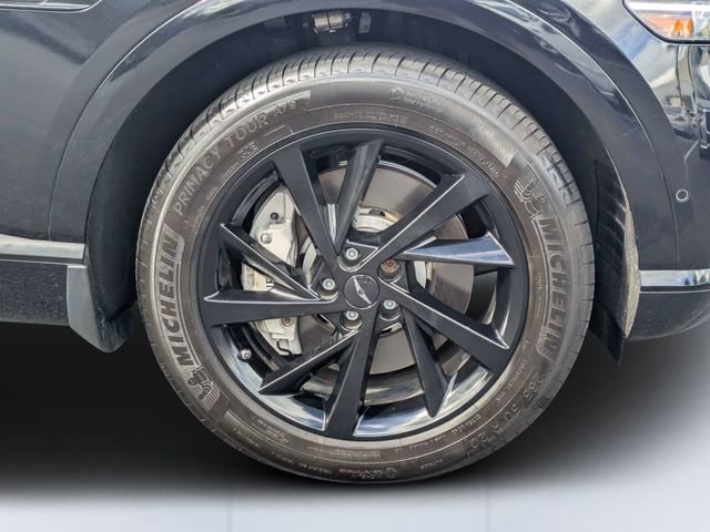 Used 2025 Black Genesis 3.5T Advanced image 11