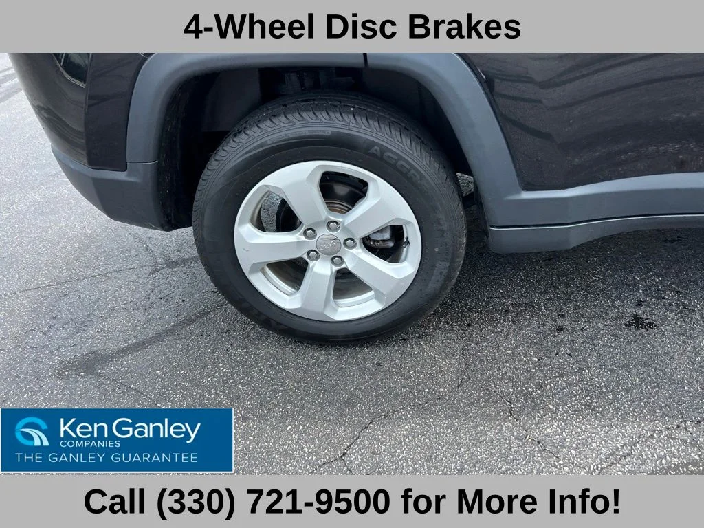 Used 2019 Black Jeep Latitude image 22