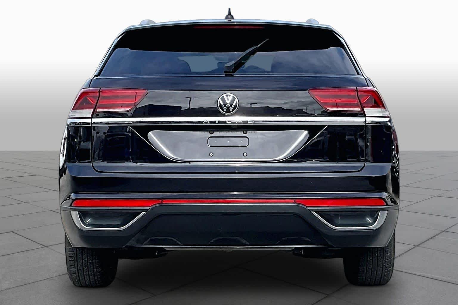 Pre-Owned 2021 Volkswagen Atlas Cross Sport 2.0T S
