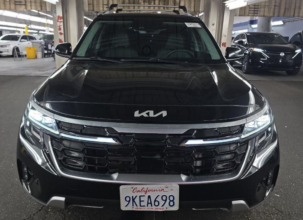 Used 2024 Kia Seltos SX with VIN KNDETCA72R7574467 for sale in Kansas City