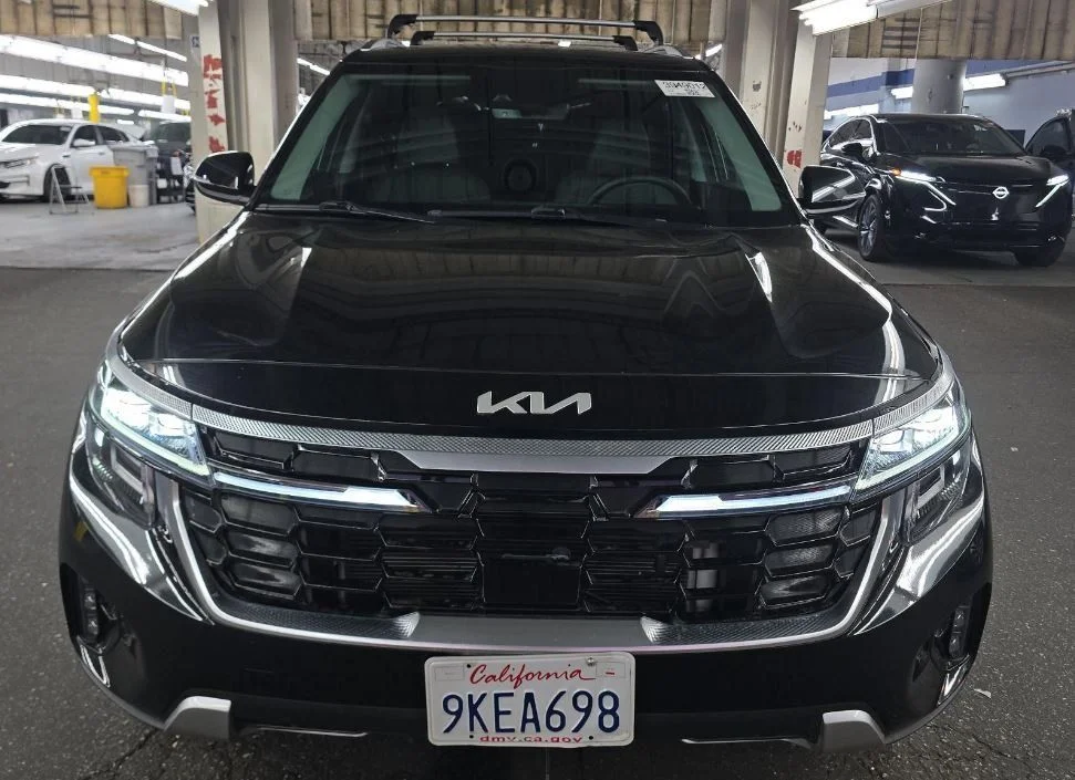 Used 2024 Kia Seltos SX with VIN KNDETCA72R7574467 for sale in Kansas City