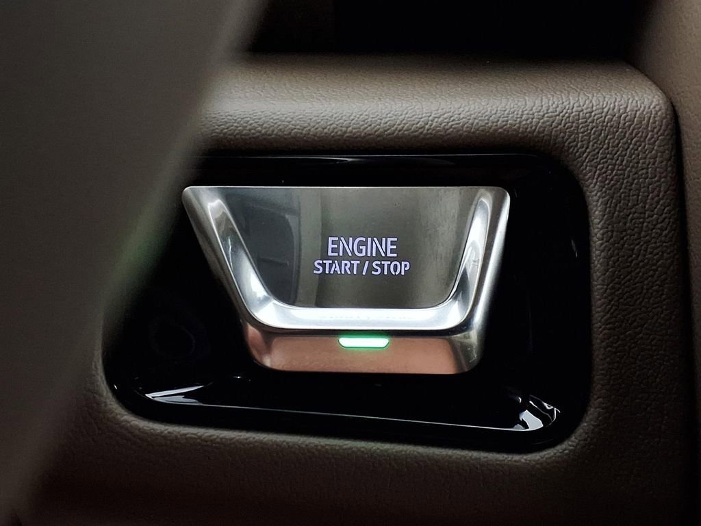 2026 GMC Yukon Denali - Photo 15