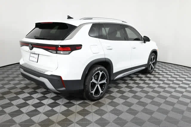 New 2026 Pure White Volkswagen SE image 11
